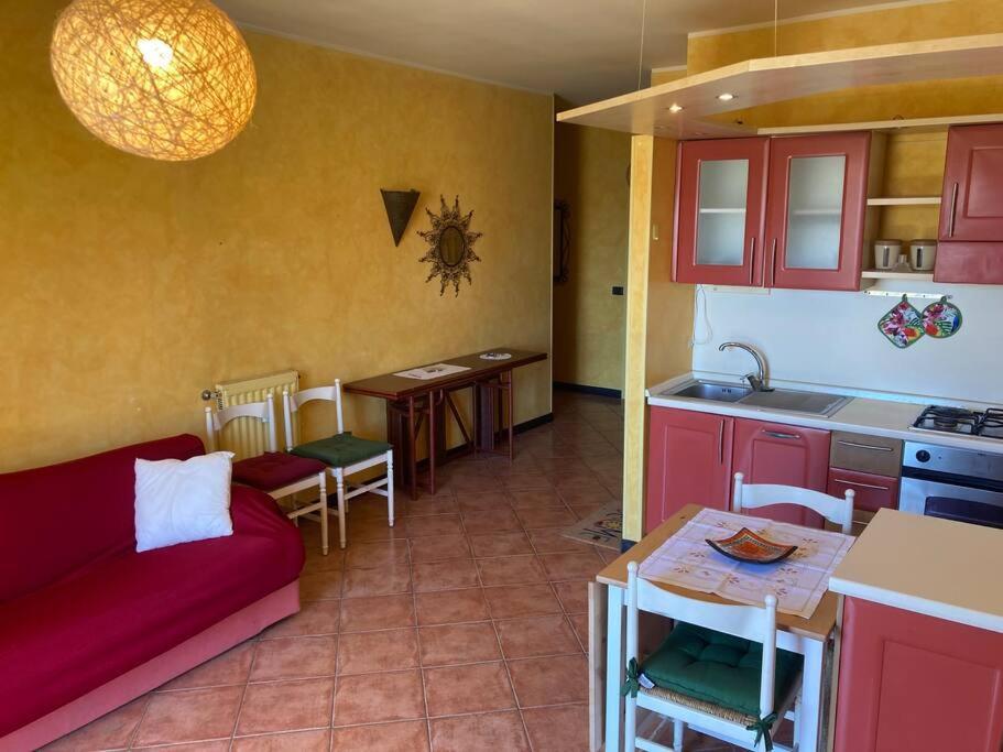 Casa Di Ro - Coloratissima A 300 Metri Dal Mare