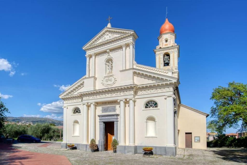 Casa Di Ro - Coloratissima A 300 Metri Dal Mare San Bartolomeo Al Mare
